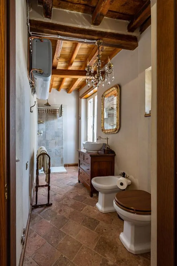 B&B Formigola Corticelle Pieve 0*,  Italy